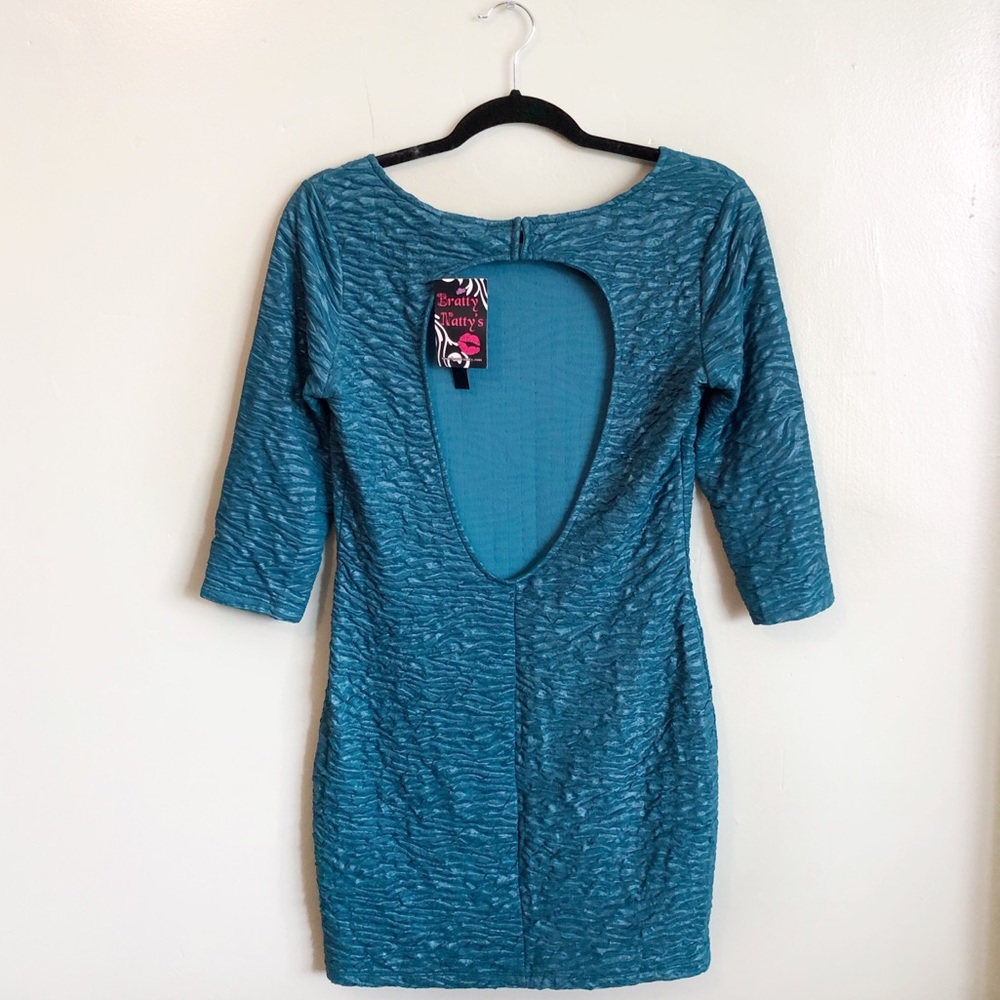 Boutique | do & be | Teal Open Back